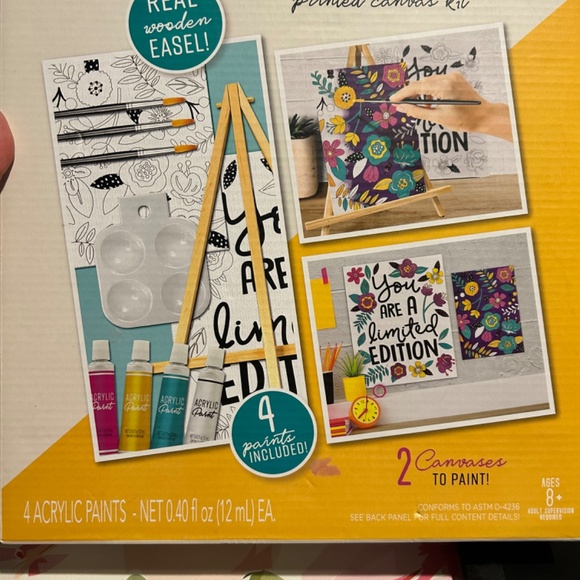 Anker Art Pretty Petals Printed Canvas Kit.  New In Box - Picture 2 of 5